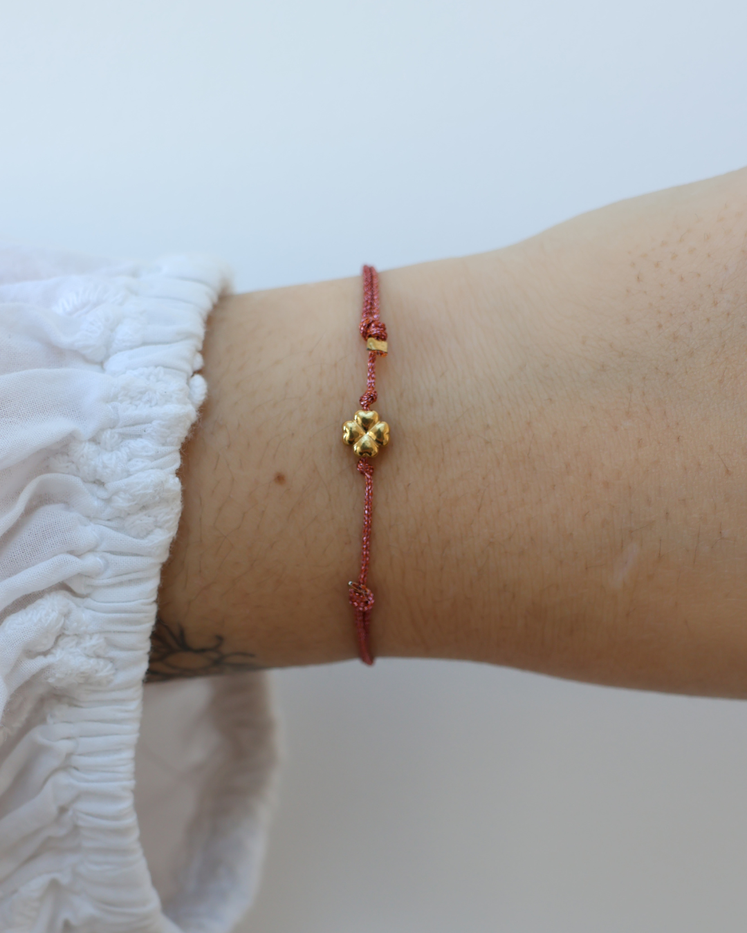 Bracelet trèfle à cordon paillettes - Abby