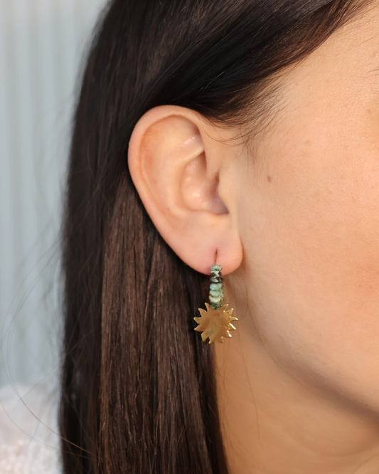 Boucles d'oreilles soleil, turquoise africaine - Taïa